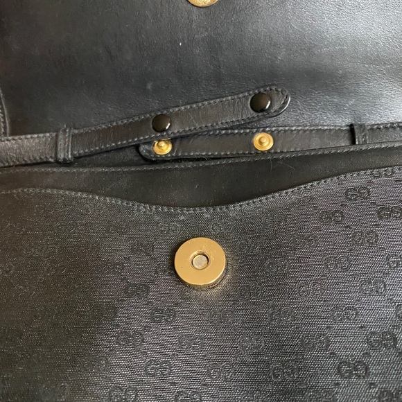 Gucci Handbag - Picture 3 of 6